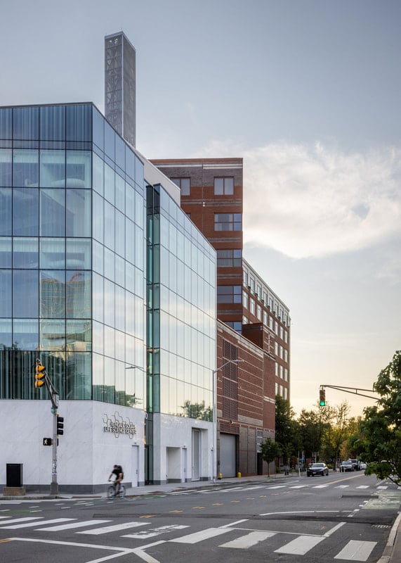 30 Hampshire — life sciences building — exterior